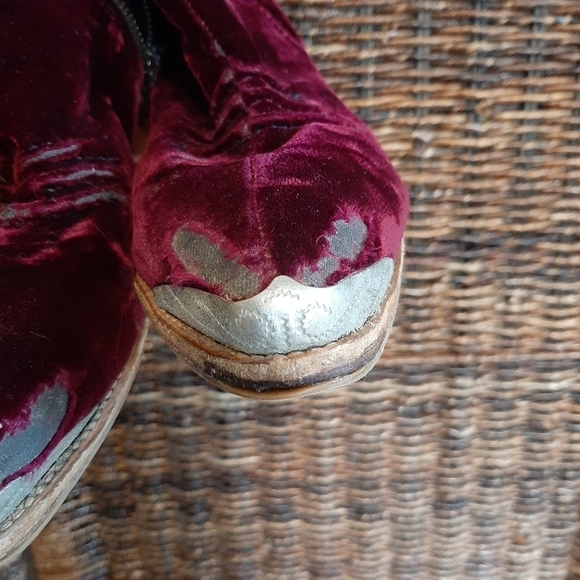 Free People Barbary Distressed Velvet Cowboy Booties 36 Western Boho Witchy Farm - Picture 14 of 14